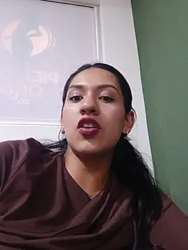 FiorellaLan online show from March 11, 7:16 pm