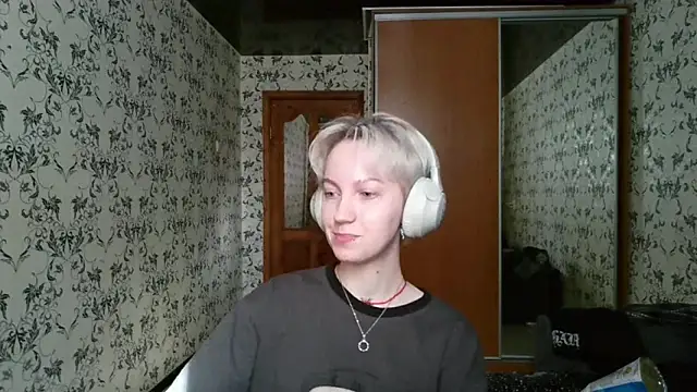 ColetteNyx online show from March 14, 7:31 am