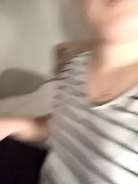 kitsuneniki online show from March 13, 6:09 pm