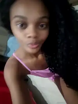 marialuiza2027 online show from March 12, 6:32 pm