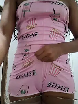 marialuiza2027 online show from June 4, 5:39 pm