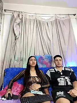 NoahAndBunny online show from April 23, 12:29 pm
