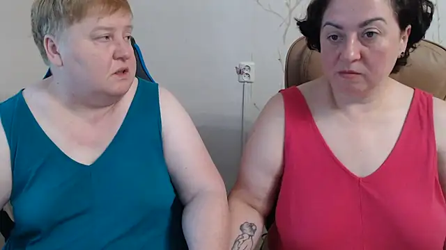 Lindy-Jeanie online show from June 21, 6:01 pm