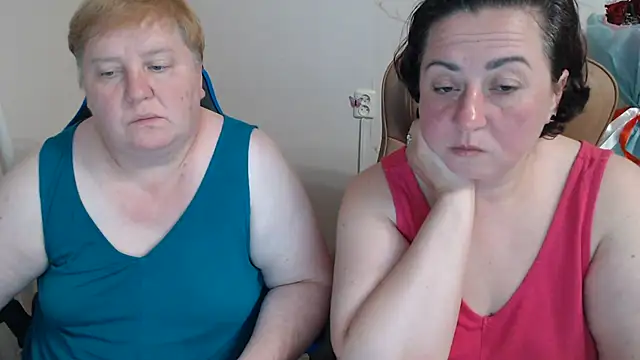 Lindy-Jeanie online show from July 21, 7:25 pm