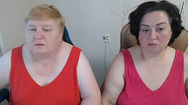 Lindy-Jeanie online show from July 31, 5:36 pm