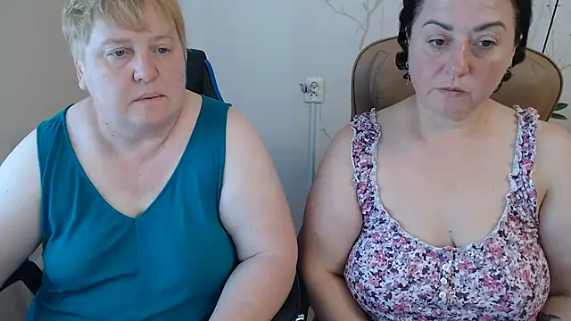 Lindy-Jeanie online show from July 8, 4:53 pm