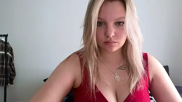 bettyloveu online show from July 20, 6:27 am