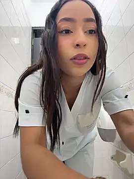 MiaCamille  online show from July 31, 6:42 pm