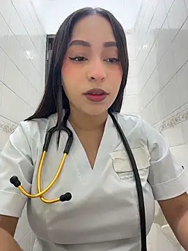 MiaCamille  online show from June 27, 5:41 pm