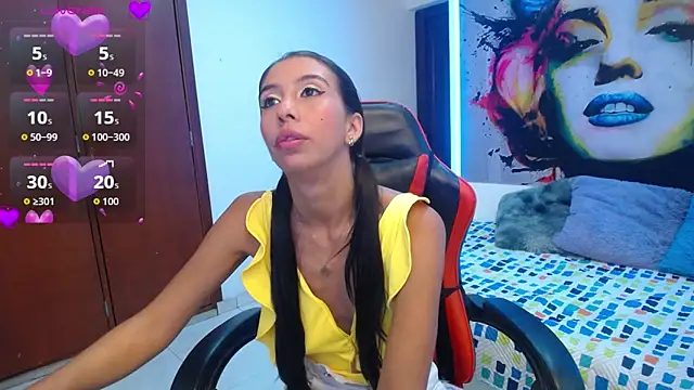 sandra petite19 online show from July 24, 3:37 am