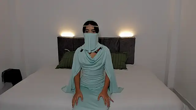 Zahra Bashir online show from March 17, 12:14 am