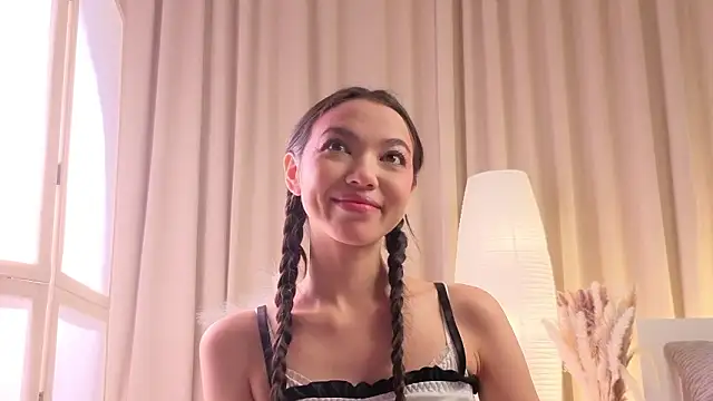 Milisaaaaa online show from March 20, 10:20 am