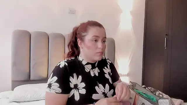 JeanneWilliams online show from May 27, 12:46 pm
