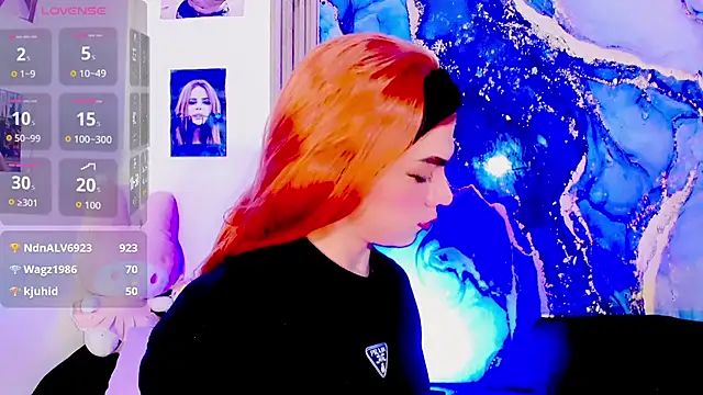 blonde queen- online show from July 17, 7:17 pm