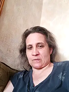 KatieLove133 online show from August 1, 2:30 pm