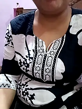 Gujju bhabhi69 online show from April 21, 4:19 am