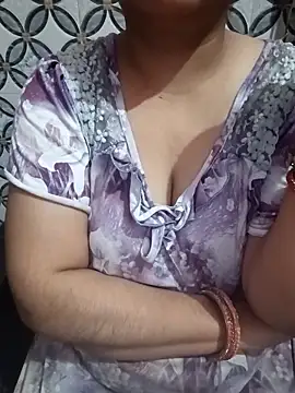 Gujju bhabhi69 online show from April 18, 10:42 pm