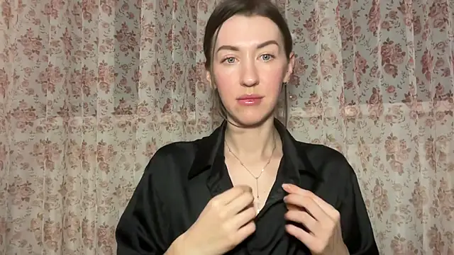 Julia182 online show from March 21, 7:41 pm