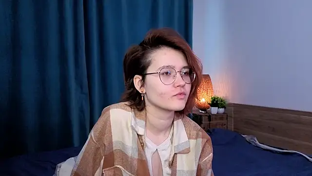 FlaviaAvena online show from March 25, 8:39 am