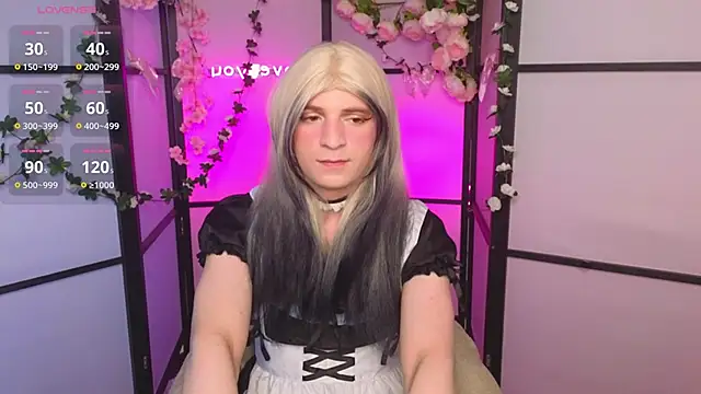 FoxIsPuff online show from May 31, 5:57 am