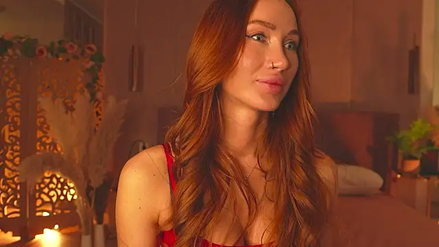 SerenaWest  online show from April 21, 7:43 pm