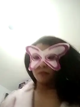 bombom018 online show from March 30, 1:44 pm