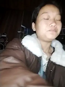 Sullyy lux online show from March 22, 2:17 am