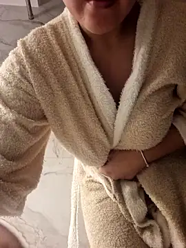 rafaella stefano online show from March 26, 11:28 pm