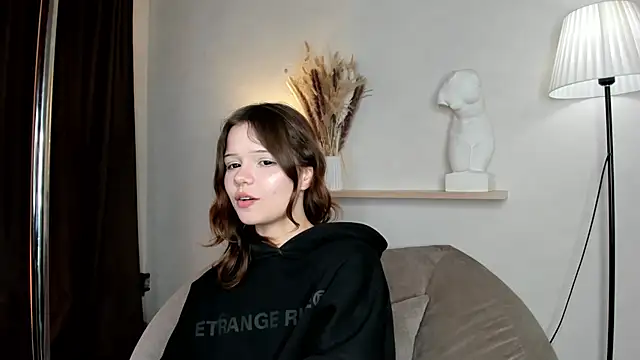 Jooany online show from March 31, 5:18 am