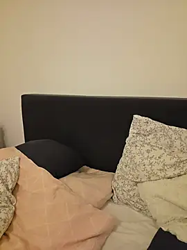 NicoleKaiser online show from July 28, 7:04 pm