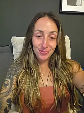 NicoleKaiser online show from June 27, 5:08 pm