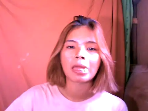 Urcutiepiebaby online show from March 20, 3:22 am