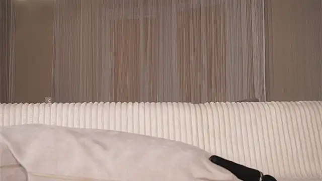 RoniDetterich online show from April 16, 8:08 pm