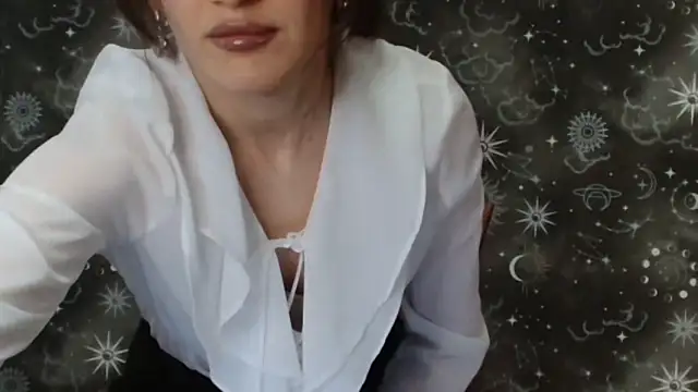 RoxiCherry online show from March 30, 6:35 am