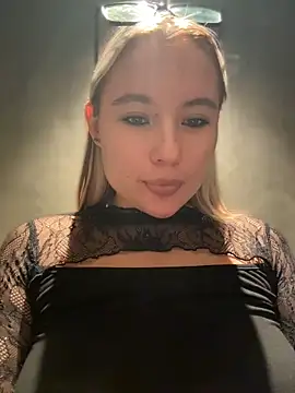 Mrs Lust online show from May 16, 10:36 am