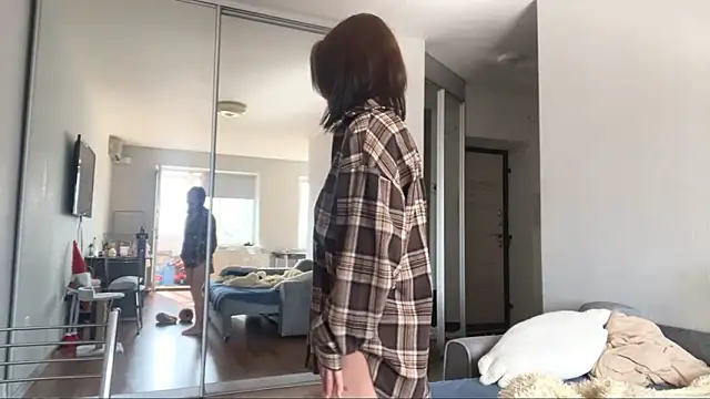 Aerythra online show from March 19, 11:25 am