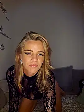 Bella Amazing online show from March 20, 10:25 pm