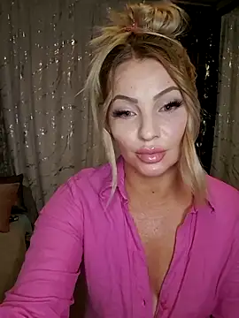 AngelGlowx online show from May 24, 9:14 pm