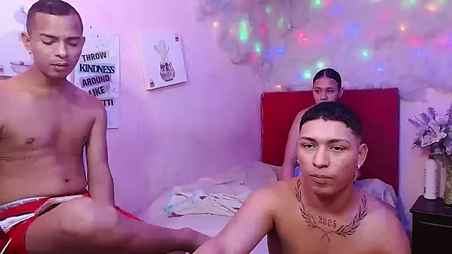 twink fucks online show from August 7, 12:06 am