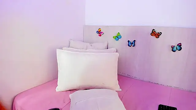 LindaCatalina  online show from July 15, 1:16 pm