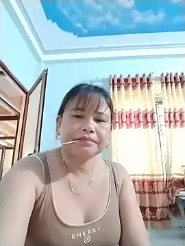 Moubie1 online show from May 8, 4:38 am