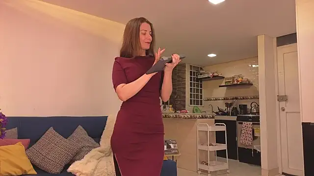 natashakinski online show from July 28, 8:12 pm