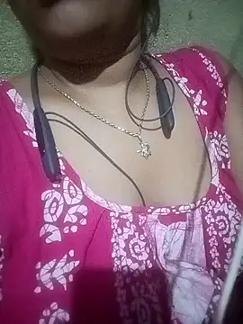 Doll7755 online show from April 6, 1:12 pm