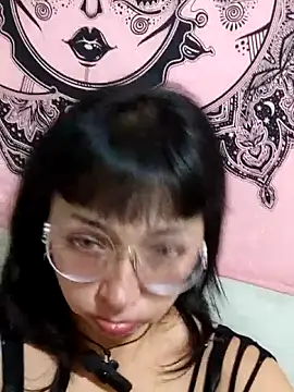 LisaMargo online show from June 13, 2:53 am