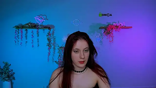 nami glow online show from May 30, 8:49 pm