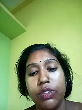 bannerjeesneha20 online show from April 29, 3:43 am