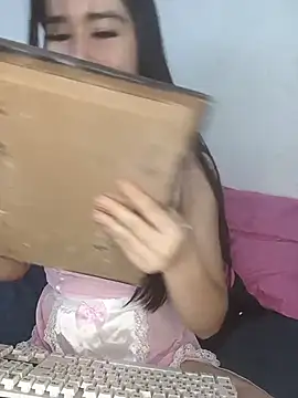 lizeth wong online show from July 16, 12:59 am