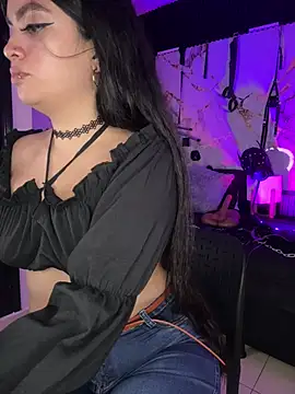 Darkrisnah online show from July 23, 9:56 pm