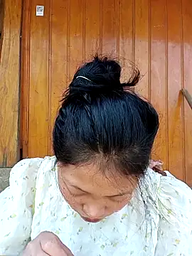 Bethiencute online show from April 3, 3:15 am