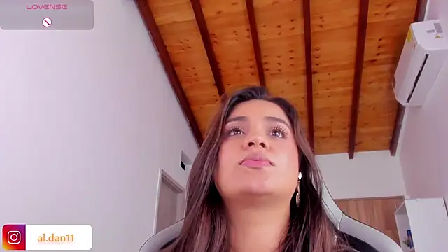 alana dantes  online show from July 24, 10:28 pm